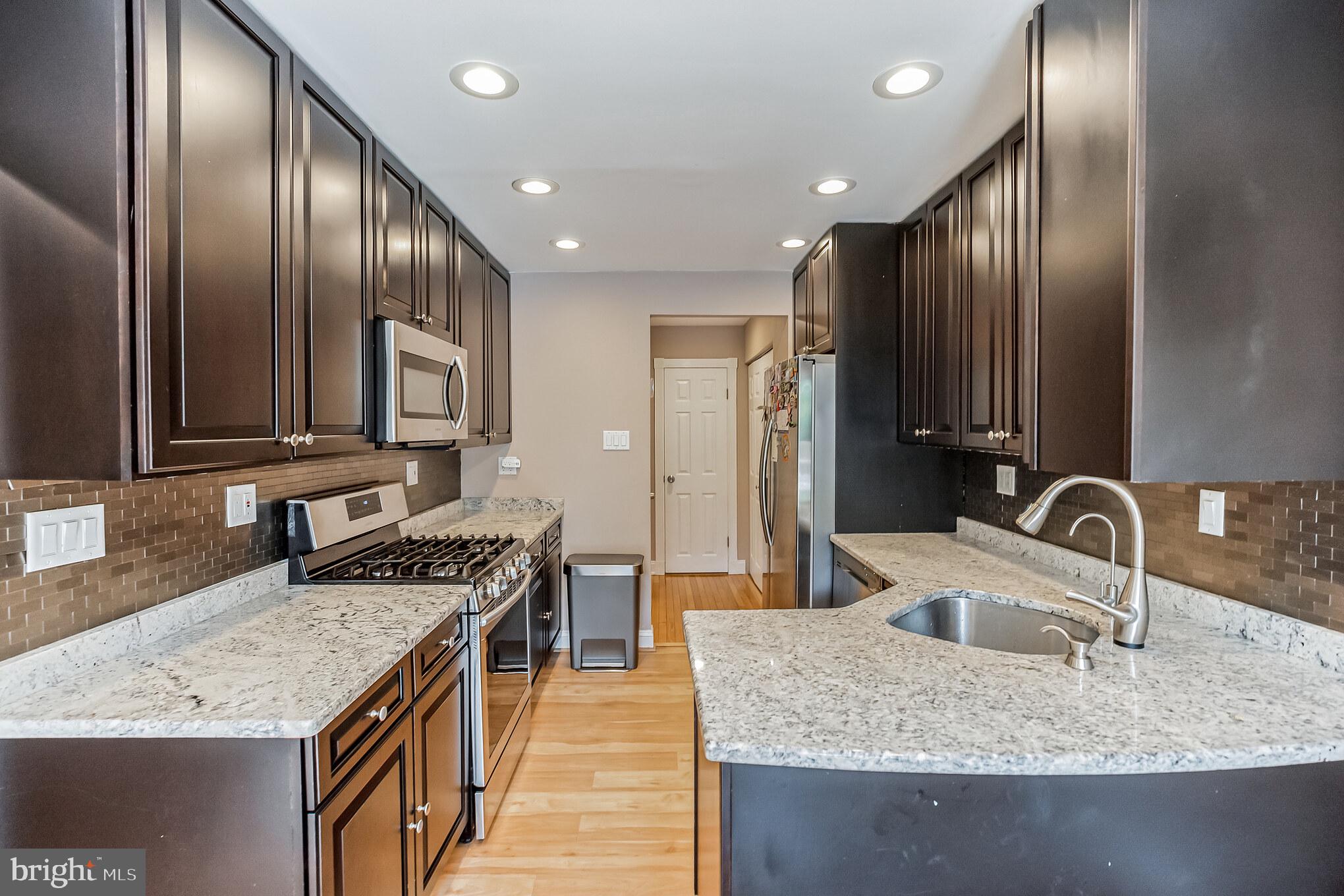 111 Rennard Terrace Philadelphia, PA 19116 - Photo 13 of 29 Gallery Image 13