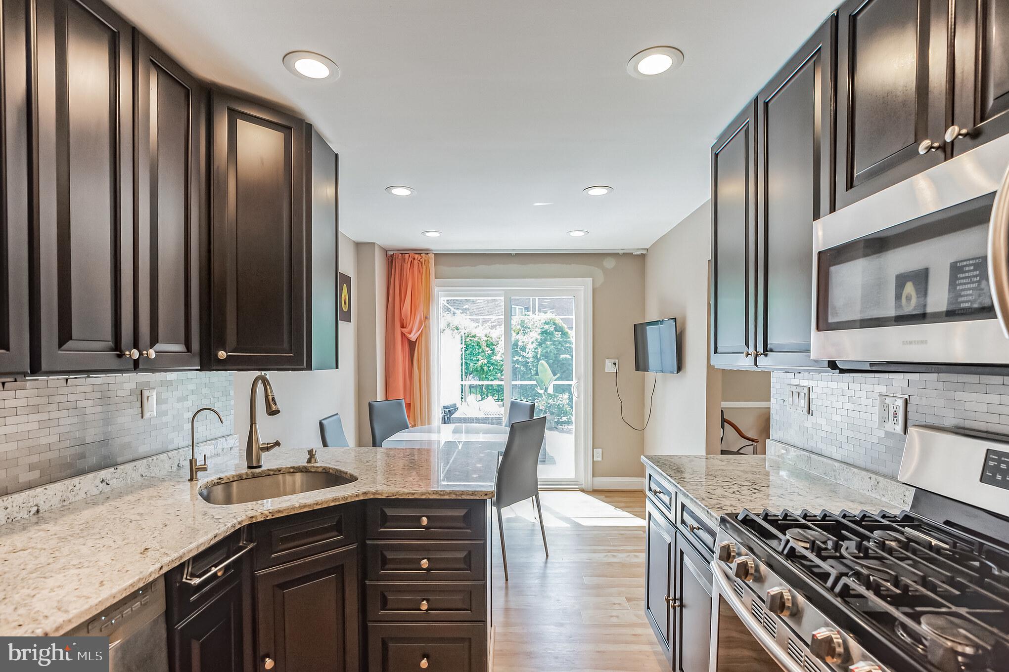 111 Rennard Terrace Philadelphia, PA 19116 - Photo 8 of 29 Gallery Image 8
