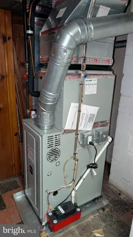 $185,000 | 2045 Woodbourne Avenue, Baltimore, MD 21239