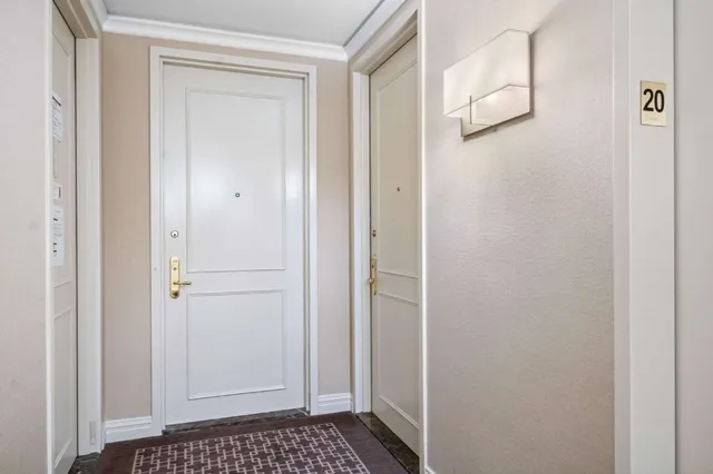 $2,350,000 | 2 Columbus Avenue, Unit 20B | Upper West Side