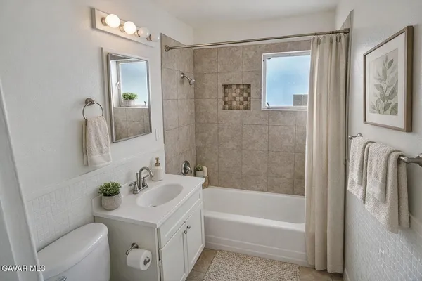 $365,000 | 44502 2nd Street East, Lancaster, CA 93535