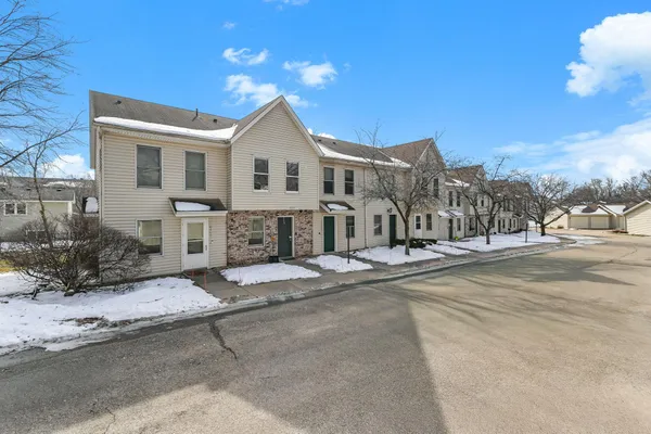$160,000 | 4177 Cj Circle Southeast, Prior Lake, MN 55372