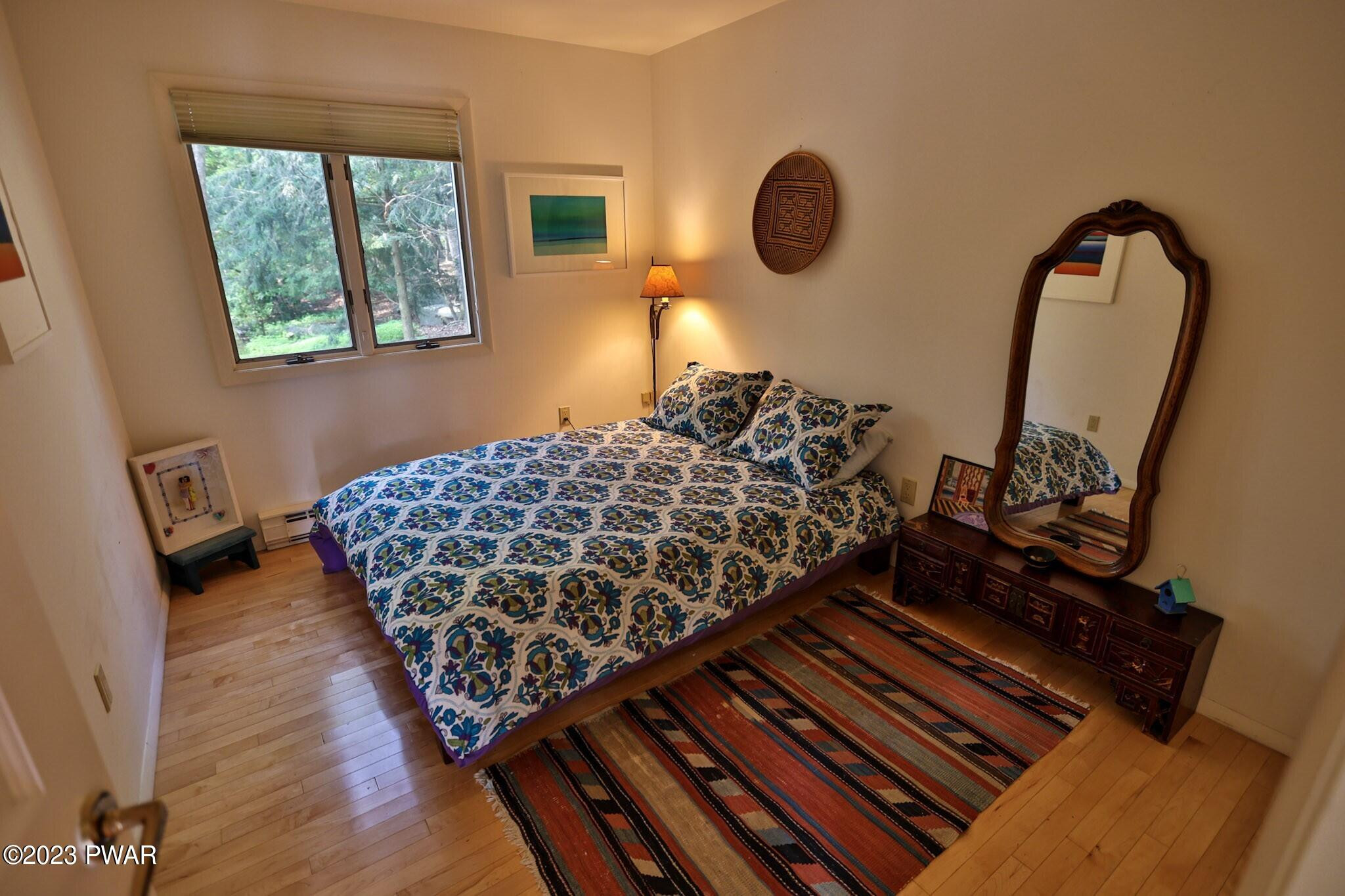 131 Rabbit Run Milford, PA 18337 - Photo 21 of 41 1st Floor Bedroom