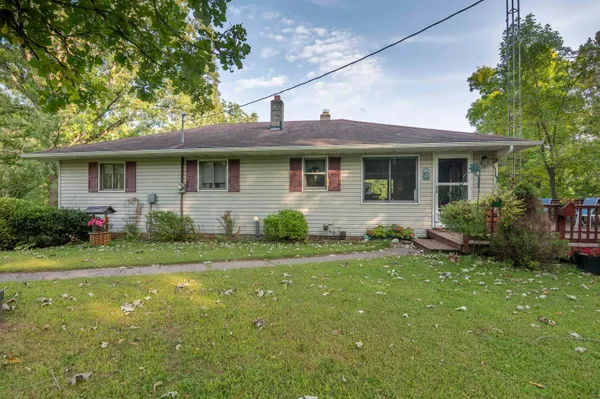 $450,000 | 2454 N Highway 40, Radisson, WI 54867