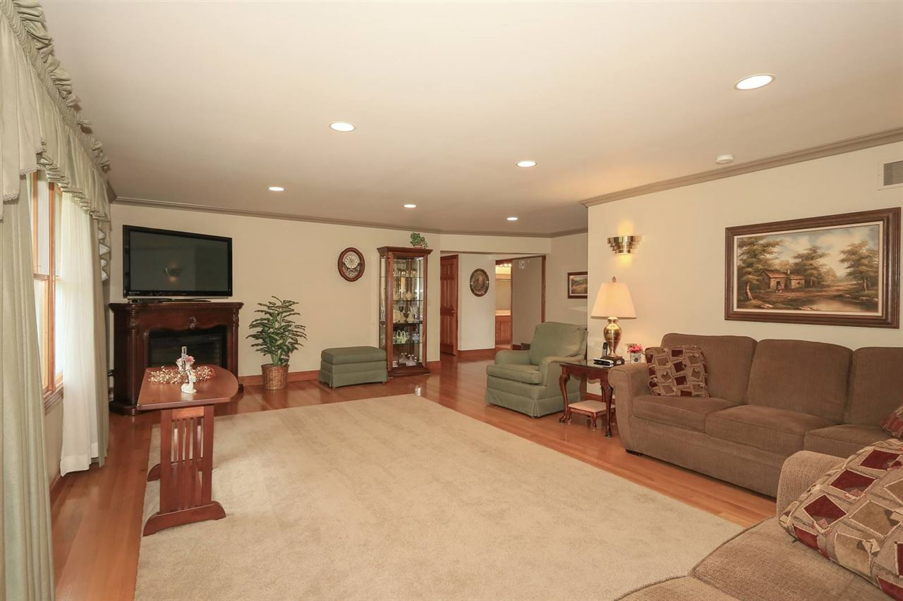 452 Gilbert Ridge Road Alexandria, KY 41001 - Photo 9 of 50