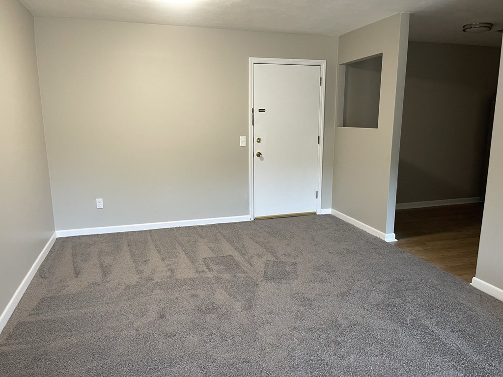 176 Maple Avenue, Unit 235 Rutland, MA 01543 - Photo 4 of 20 Gallery Image 4