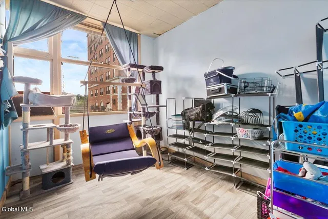 $159,900 | 36 East Main Street, Amsterdam, NY 12010