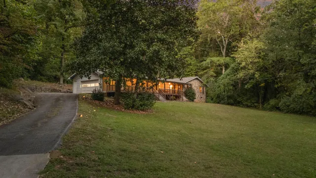 $429,000 | 1425 Palisades Road, Signal Mountain, TN 37377