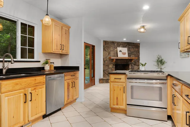 $429,000 | 1425 Palisades Road, Signal Mountain, TN 37377