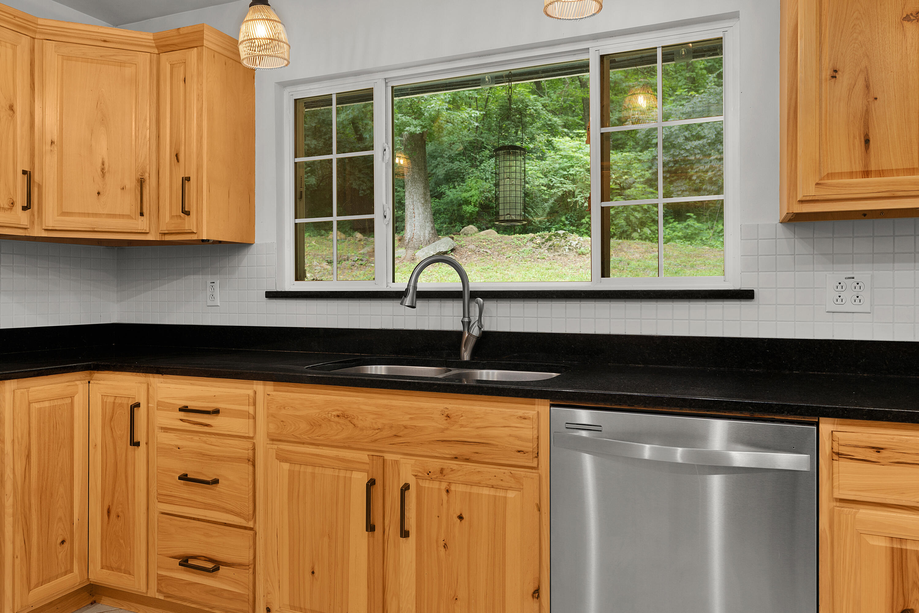 1425 Palisades Road Signal Mountain, TN 37377 - Photo 23 of 49 32 - 1425 Palisades - Interior