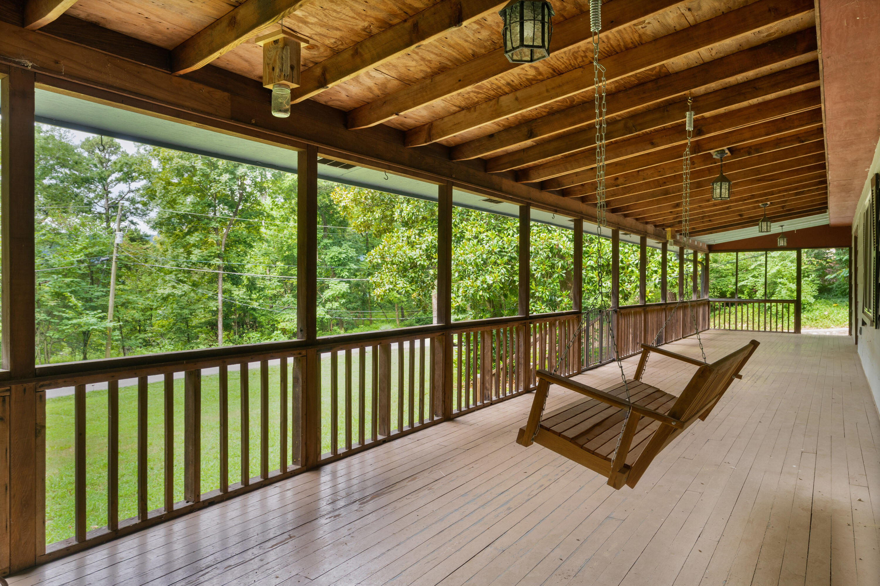 1425 Palisades Road Signal Mountain, TN 37377 - Photo 9 of 49 17 - 1425 Palisades - Exterior