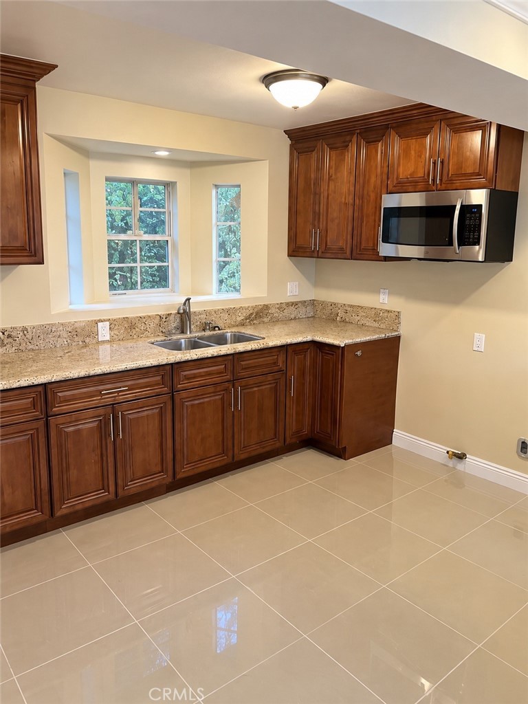 23783 Bowl Road Crestline, CA 92325 - Photo 11 of 43 Gallery Image 11