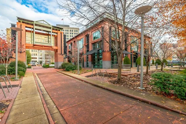 $669,000 | 117 East 7th Street, Unit 806C, Chattanooga, TN 37402