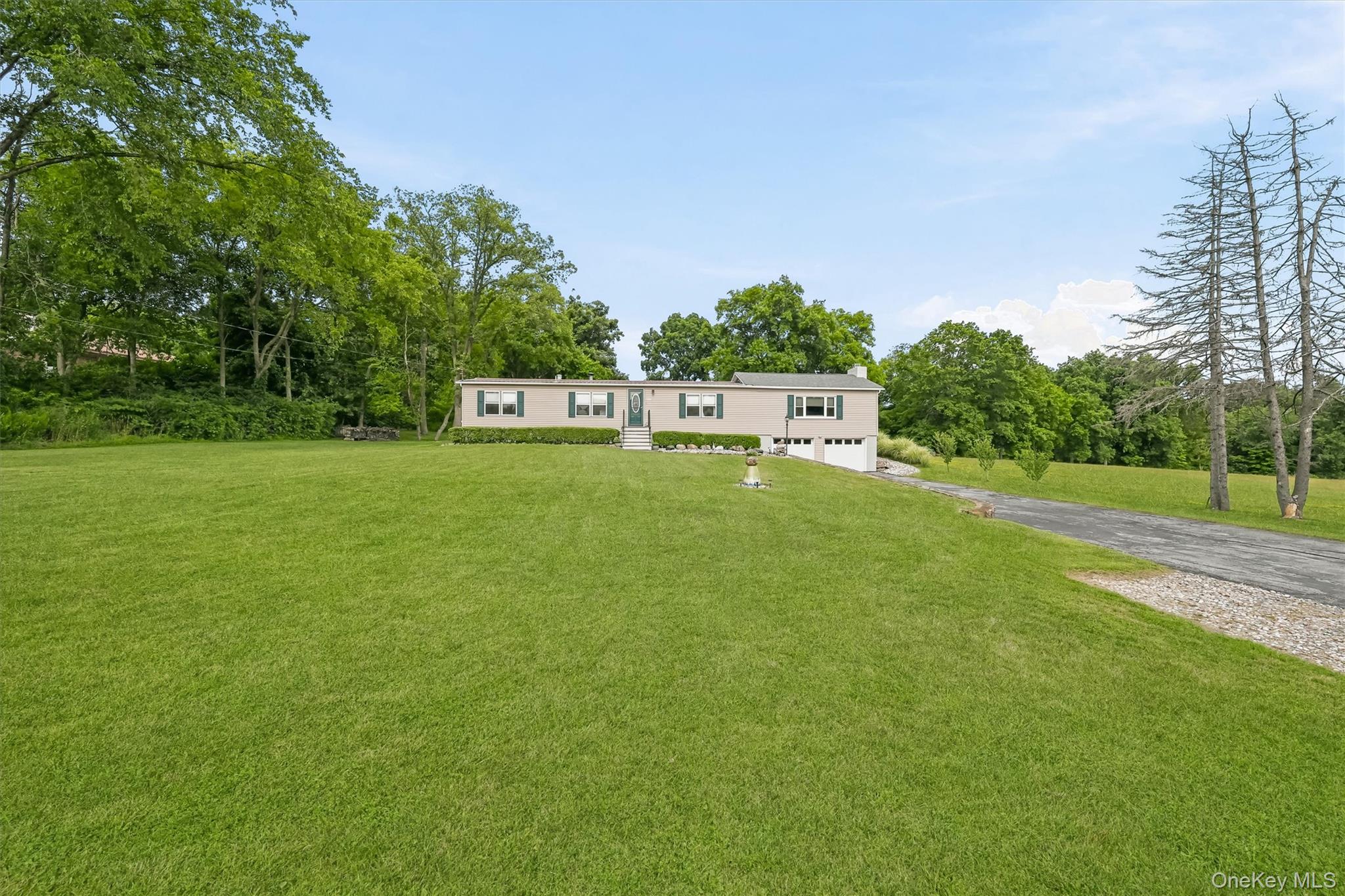 726 County Rte 93 Slate Hill, NY 10973 - Photo 40 of 43
