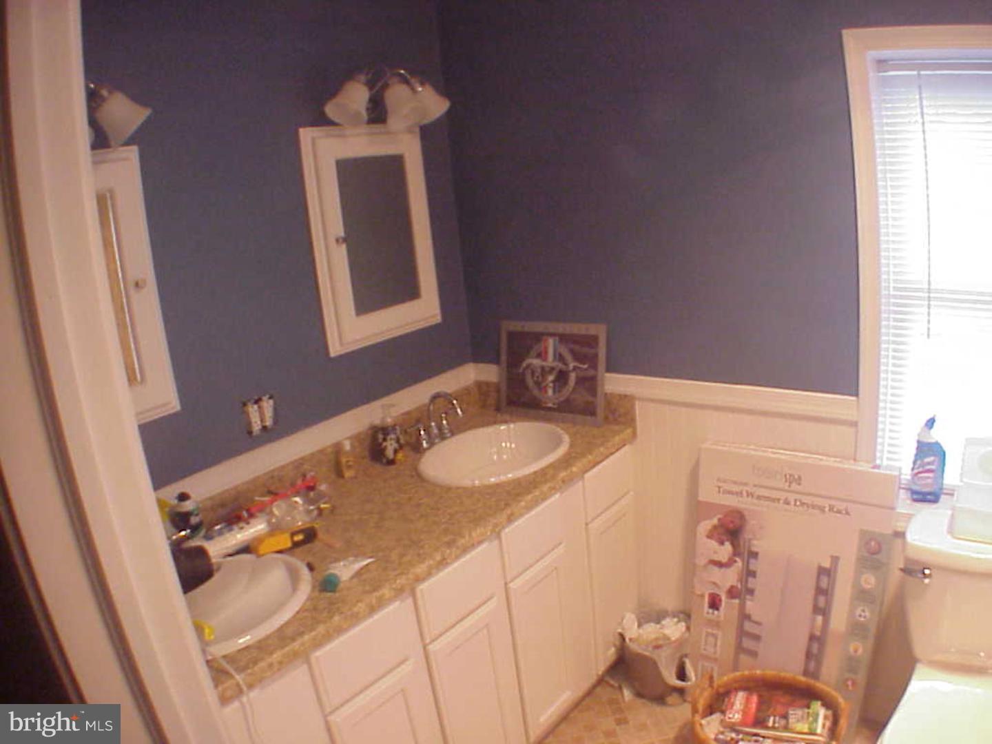 210 Hill Church Road Spring City, PA 19475 - Photo 6 of 6 Bathroom