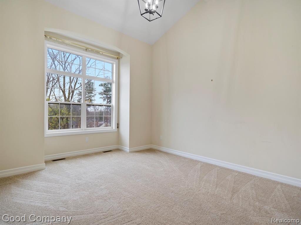 603 Poplar Court Rochester Hills, MI 48306 - Photo 14 of 26