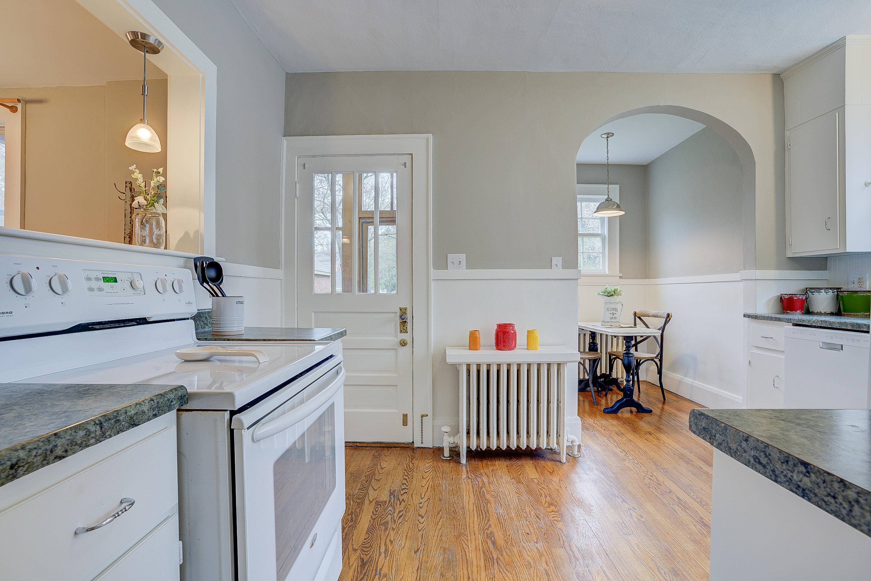 1838 Arlington Road Southwest Roanoke, VA 24015 - Photo 22 of 64 39