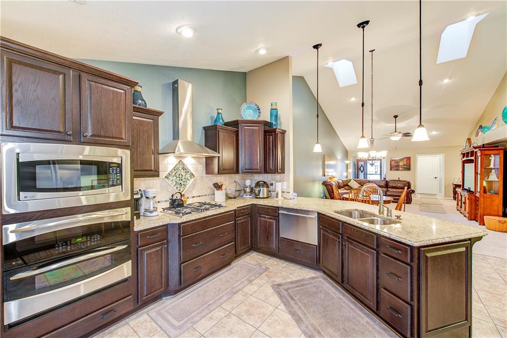 3939 Waterfront Way Plainfield, IN 46168 - Photo 2 of 33