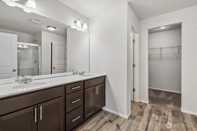 $489,990 | 1379 Salzer Crk Drive, Centralia, WA 98531