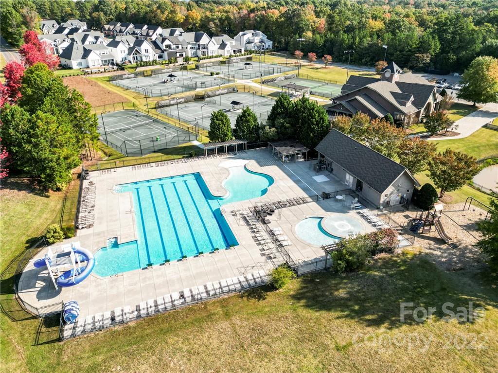 17307 Sand Bank Road, Unit 367 Charlotte, NC 28278 - Photo 32 of 34 Gallery Image 32