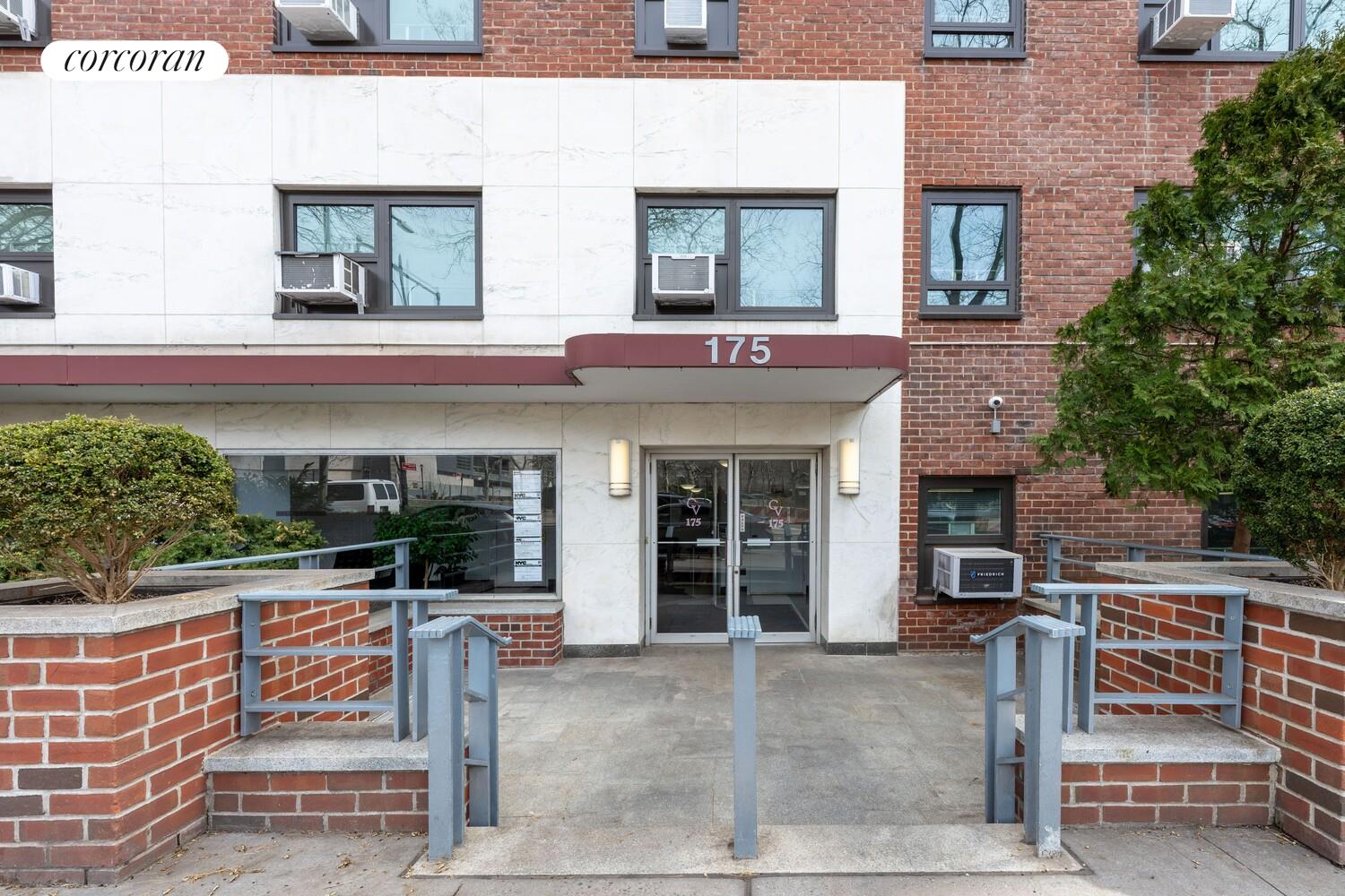 175 Adams Street, Unit 5H Brooklyn, NY 11201 - Photo 15 of 18