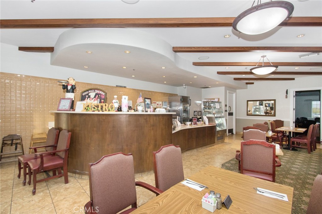 8172 Parry Drive Hemet, CA 92545 - Photo 34 of 47 Bistro