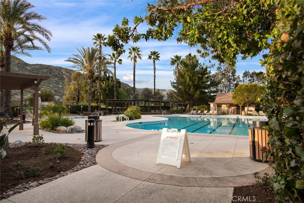 8172 Parry Drive Hemet, CA 92545 - Photo 41 of 47 Pool
