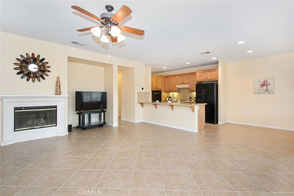 8172 Parry Drive Hemet, CA 92545 - Photo 8 of 47 Family room with view to the kitchen