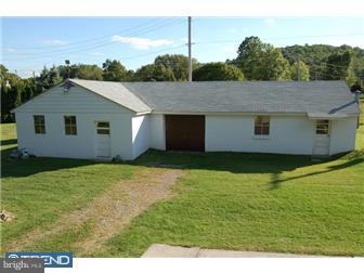 151 Old State Road Reading, PA 19606 - Photo 8 of 10