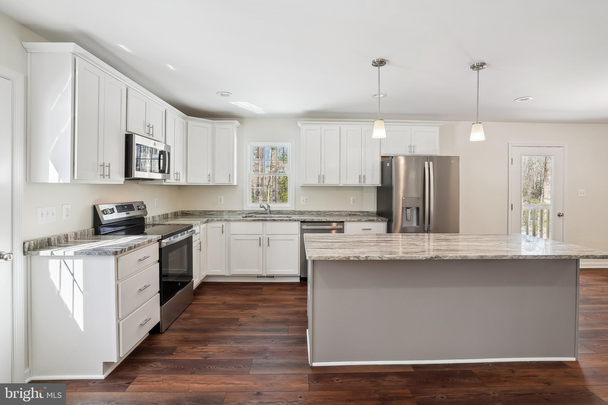 4194 Goldmine Road Goldvein, VA 22720 - Photo 10 of 38