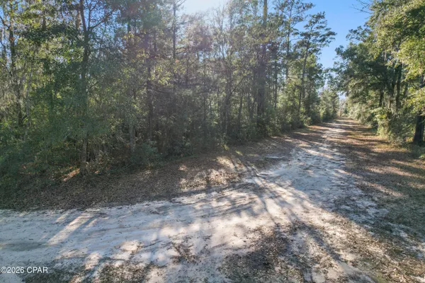 $39,900 | 1 Cypress, Vernon, FL 32462