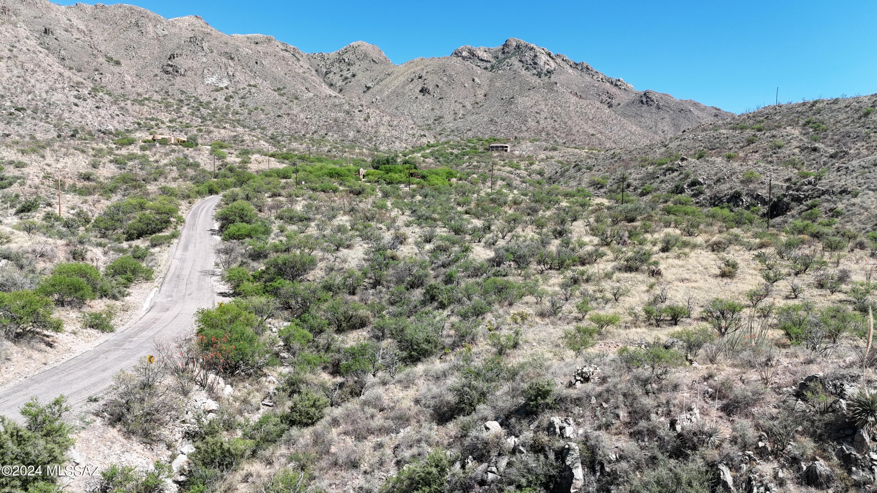 1548 Vía San Cayetano, Unit 47 Rio Rico, AZ 85648 - Photo 2 of 7