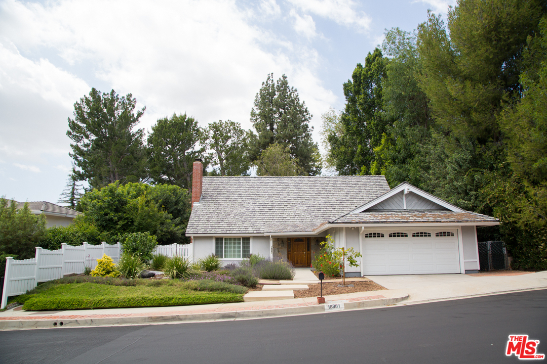 18881 Dylan Street Porter Ranch, CA 91326 - Photo 1 of 14 Gallery Image 1