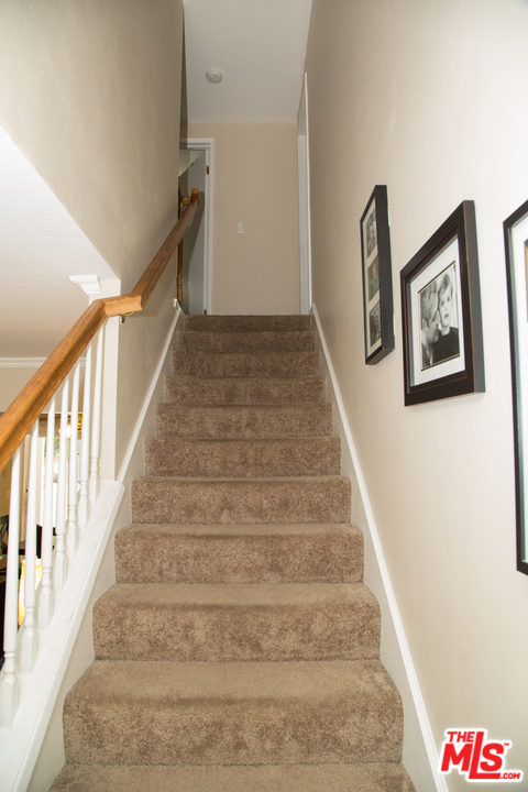 18881 Dylan Street Porter Ranch, CA 91326 - Photo 4 of 14 Gallery Image 4