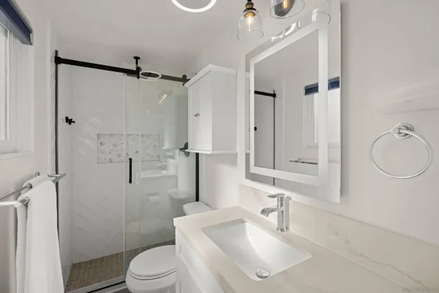 a bed room with a bed and a baby crib