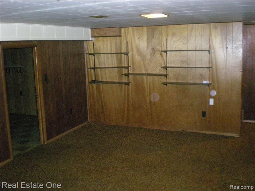 22005 Inkster Road Farmington, MI 48336 - Photo 15 of 18