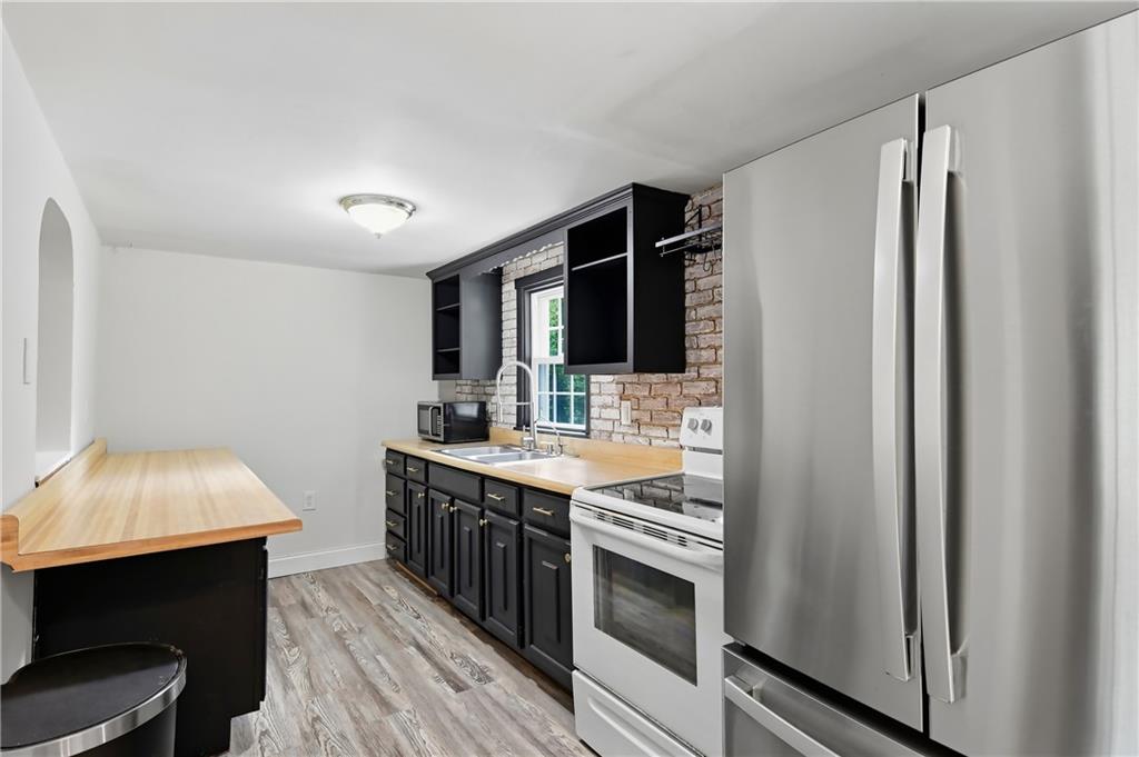128 Dehaven Road Beaver Falls, PA 15010 - Photo 10 of 29