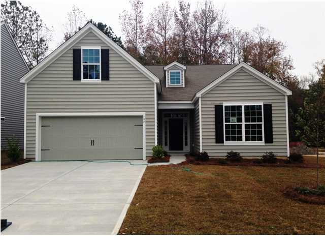 137 Hickory Ridge Way Summerville, SC 29483 - Photo 1 of 6 Primary Photo