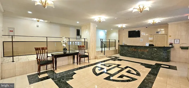 $159,500 | 1121 Arlington Boulevard, Unit 525, Arlington, VA 22209