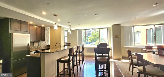 $159,500 | 1121 Arlington Boulevard, Unit 525, Arlington, VA 22209