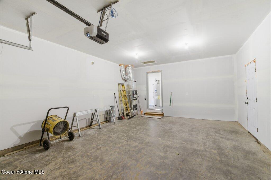 415 F Street Plummer, ID 83851 - Photo 20 of 32 Attached Garage