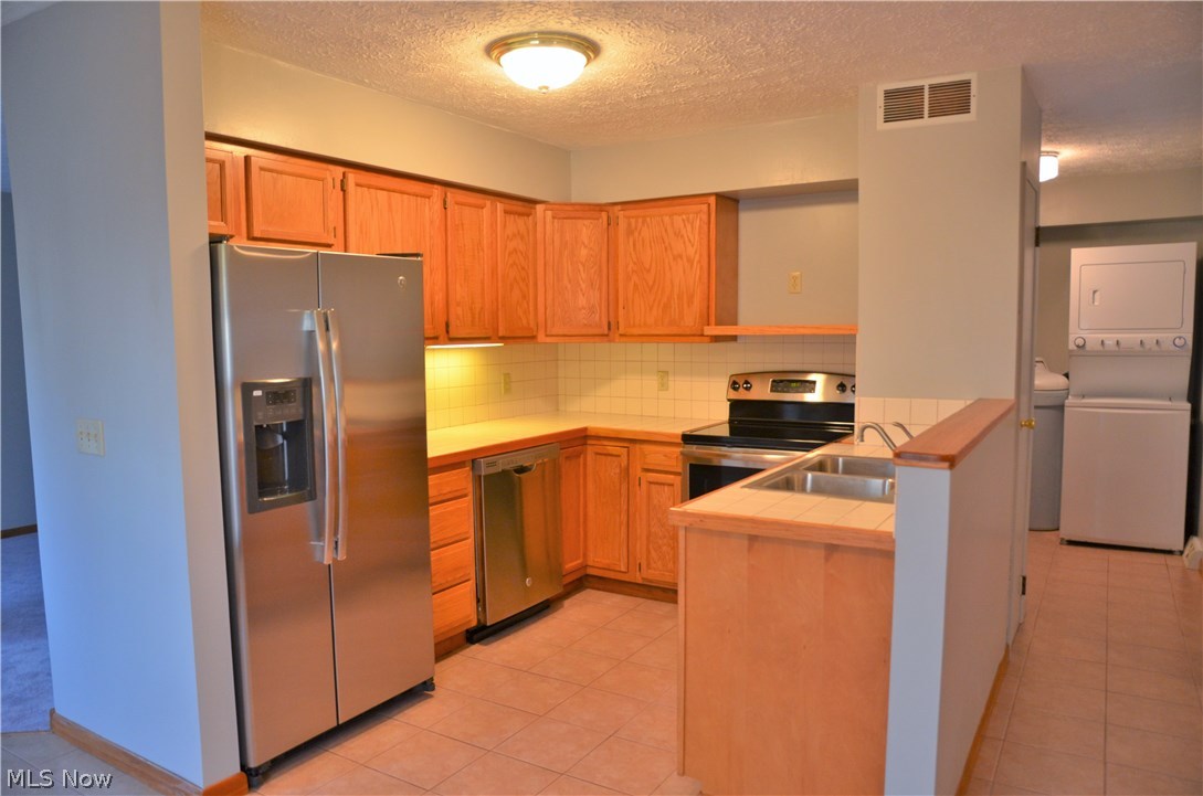 1017 Irish Road Kent, OH 44240 - Photo 14 of 25 Gallery Image 14