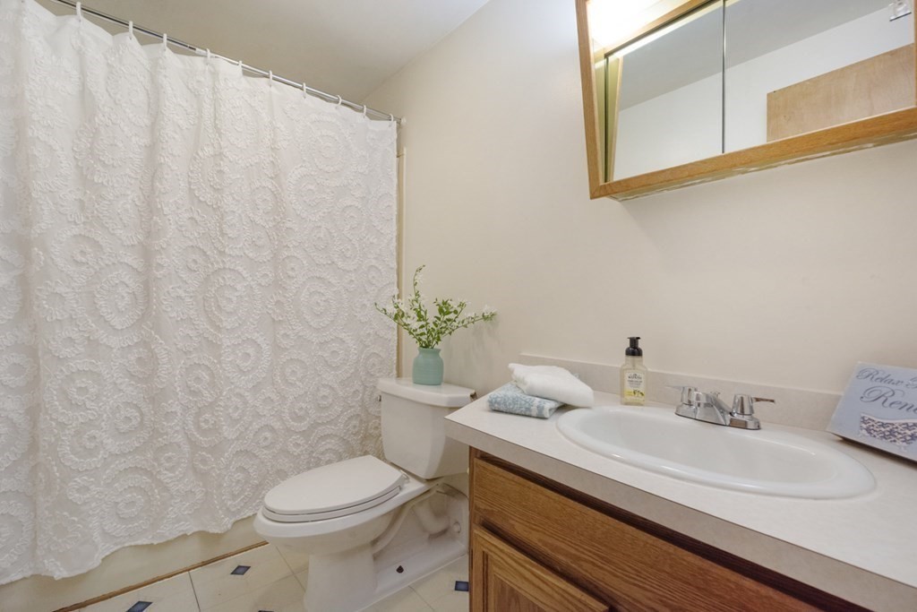 10 Arline Street Worcester, MA 01607 - Photo 14 of 27 Gallery Image 14