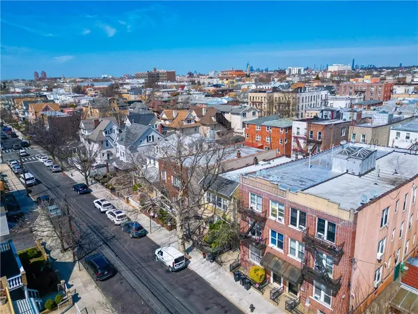 an aerial view of multiple house