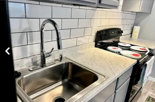 $1,000 | 7320 Capitol Street, Unit 4, Houston, TX 77011