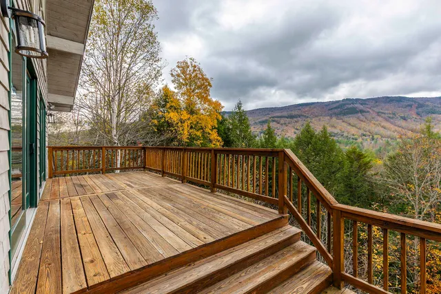 $850,000 | 260 Mansfield Lane, Londonderry, VT 05148