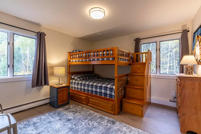 $850,000 | 260 Mansfield Lane, Londonderry, VT 05148