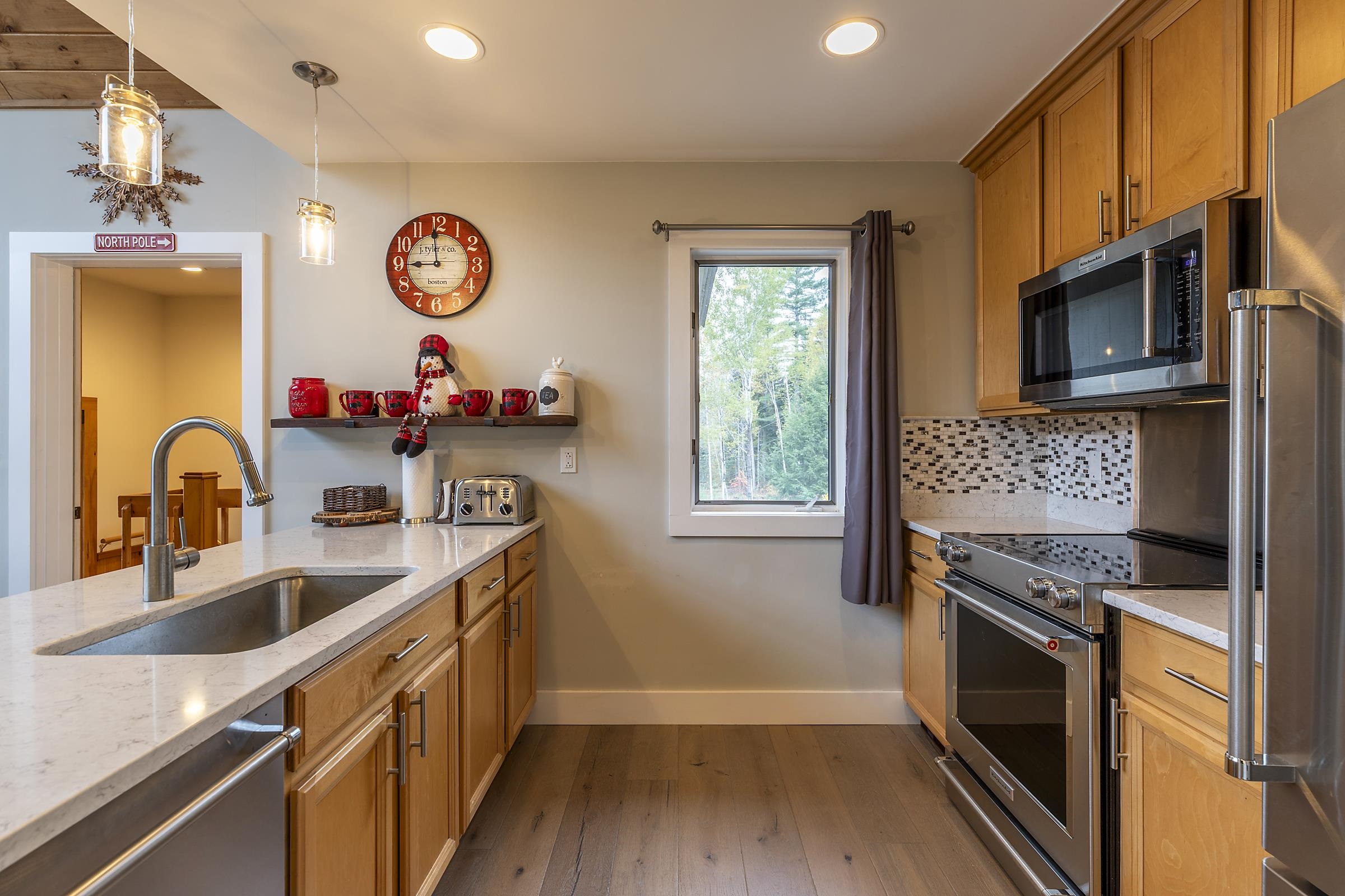 260 Mansfield Lane Londonderry, VT 05148 - Photo 14 of 40