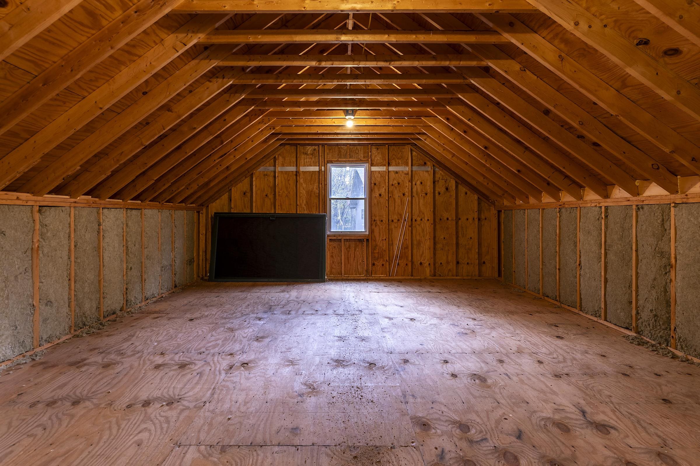 260 Mansfield Lane Londonderry, VT 05148 - Photo 30 of 40