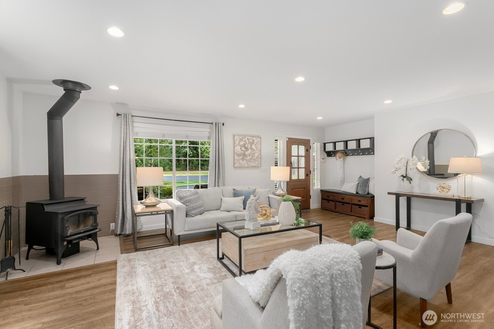 24020 Southeast 202nd Street Maple Valley, WA 98038 - Photo 7 of 39 a living room with furniture